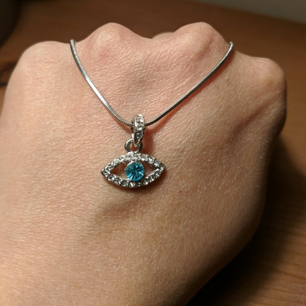 🧿 Evil Eye Pendant + Chain 🧿
